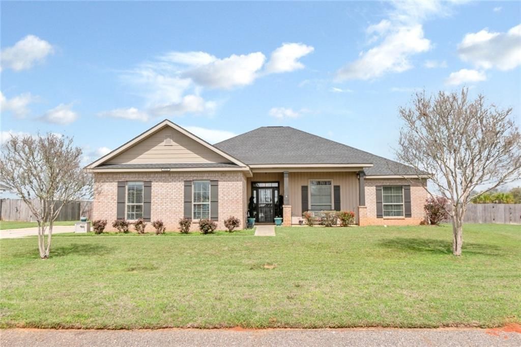 9050 Labrador Trail, Theodore, AL 36582