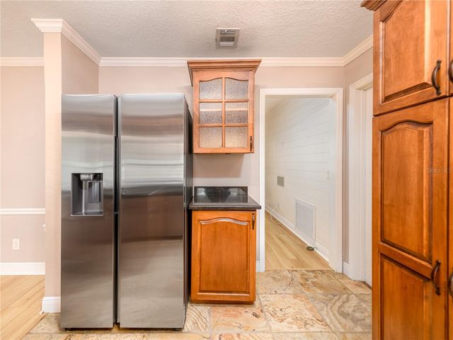 1661 ALGONQUIN DRIVE, Clearwater, FL 33755