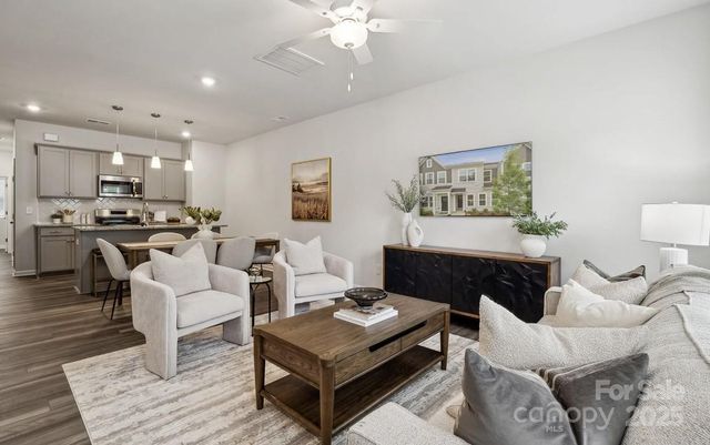 2928 Sloan Drive 21, Charlotte, NC 28208