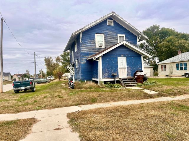 602 Woodbury Street, Marshalltown, IA 50158