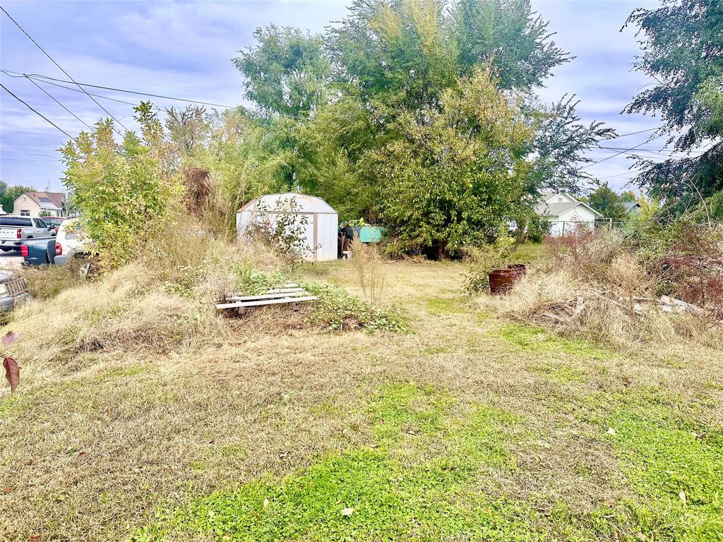 602 Woodbury Street, Marshalltown, IA 50158