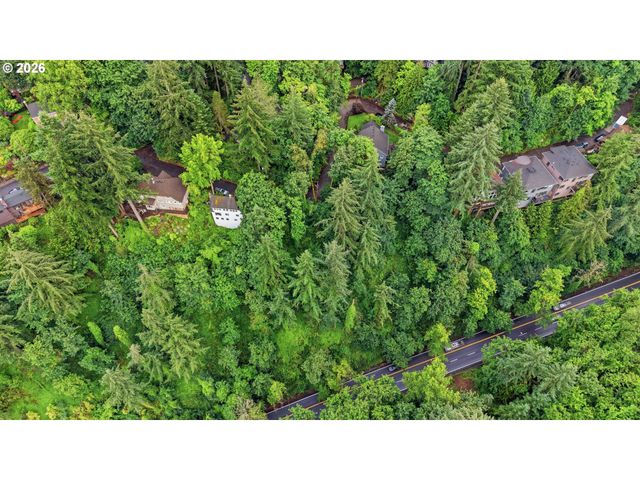 W BURNSIDE Rd 5, Portland, OR 97210