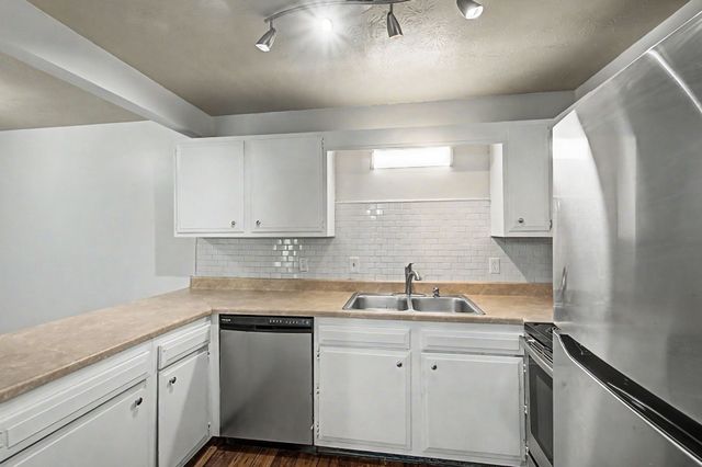 709 Ashlawn Pl, Nashville, TN 37211
