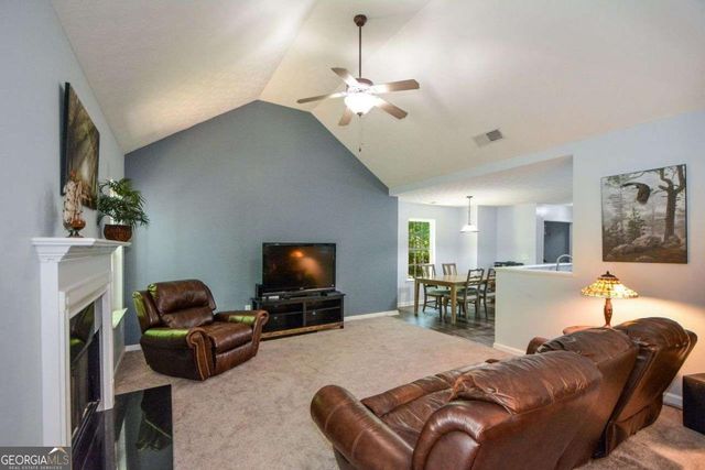 1324 Charleston Avenue, Commerce, GA 30529