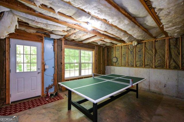 1324 Charleston Avenue, Commerce, GA 30529
