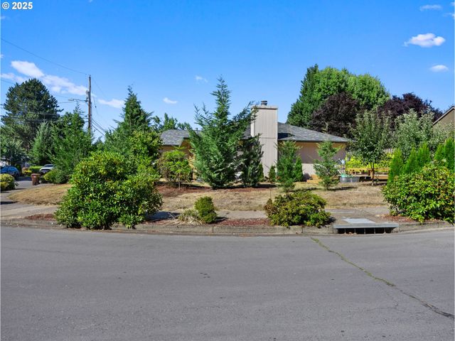 14061 BEEMER Way, Oregon City, OR 97045