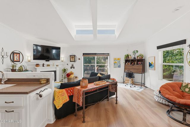 39 Nottingham Road, Westlake Village, CA 91361