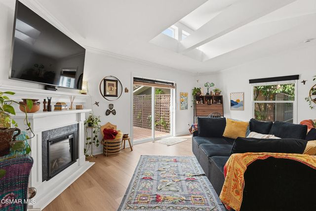 39 Nottingham Road, Westlake Village, CA 91361