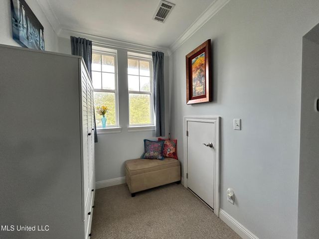 922 Porter Avenue, 206, Ocean Springs, MS 39564