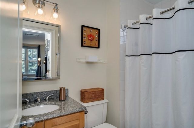 4040 Washington St 1, Boston, MA 02131
