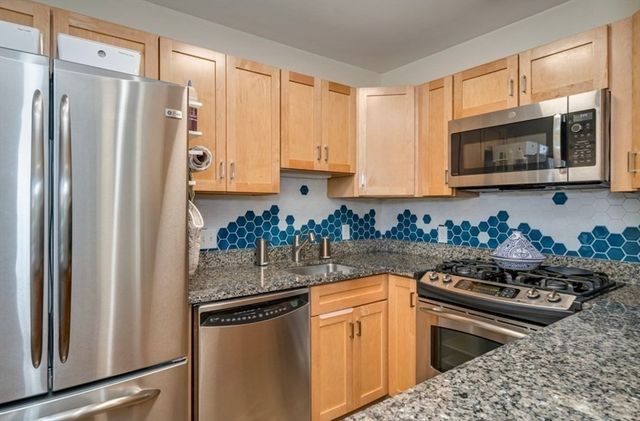4040 Washington St 1, Boston, MA 02131