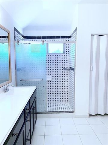 5603 Sunfall Bend Lane, Katy, TX 77449