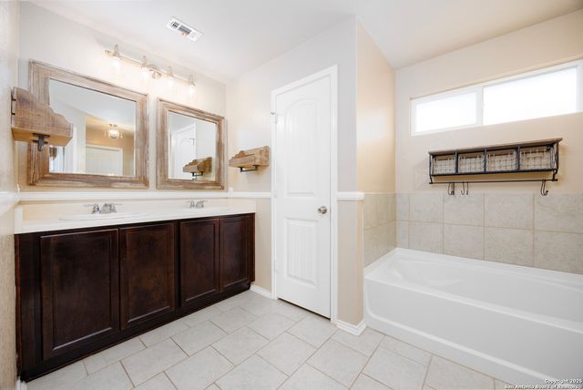 15106 Field Sparrow, San Antonio, TX 78253