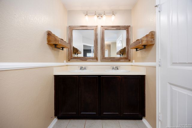 15106 Field Sparrow, San Antonio, TX 78253