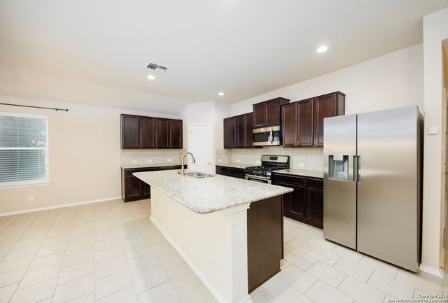 15106 Field Sparrow, San Antonio, TX 78253