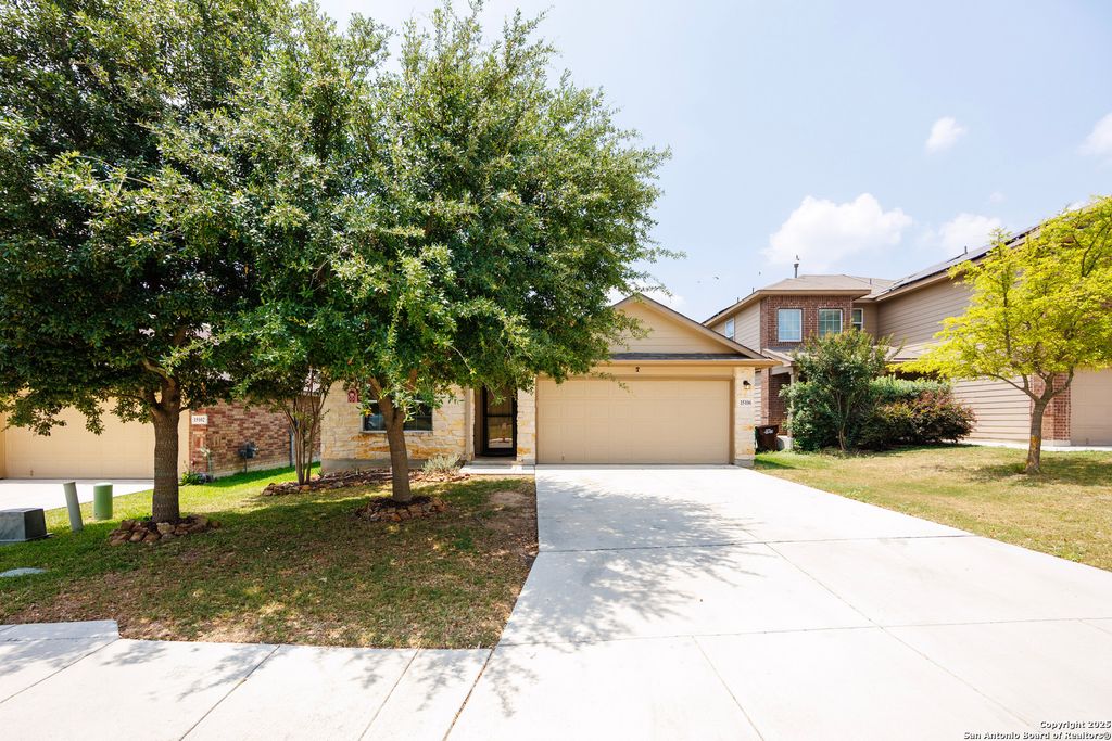 15106 Field Sparrow, San Antonio, TX 78253