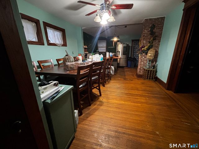 61 Downing Street, New Haven, CT 06513