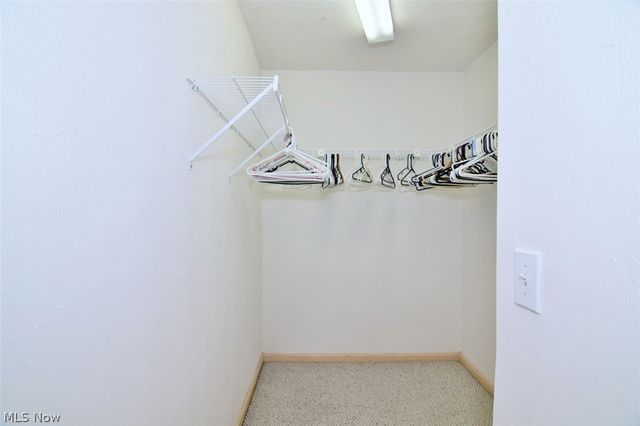 7281 Lilac Court 13B, North Olmsted, OH 44070
