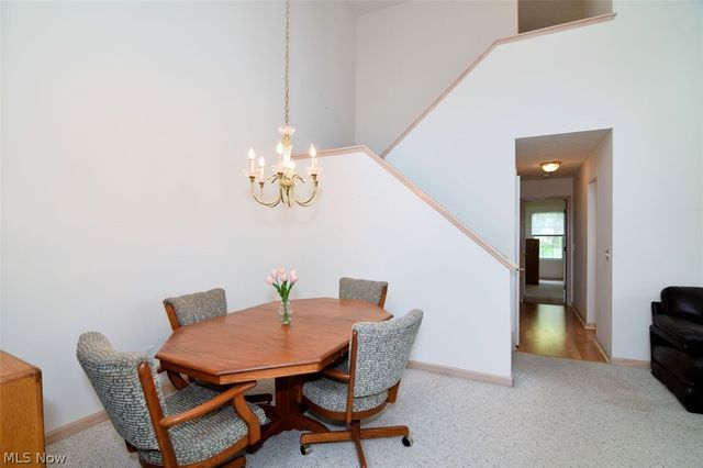 7281 Lilac Court 13B, North Olmsted, OH 44070