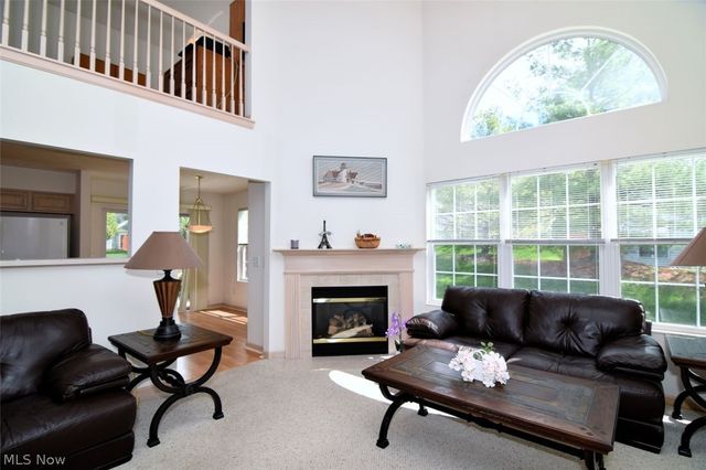 7281 Lilac Court 13B, North Olmsted, OH 44070