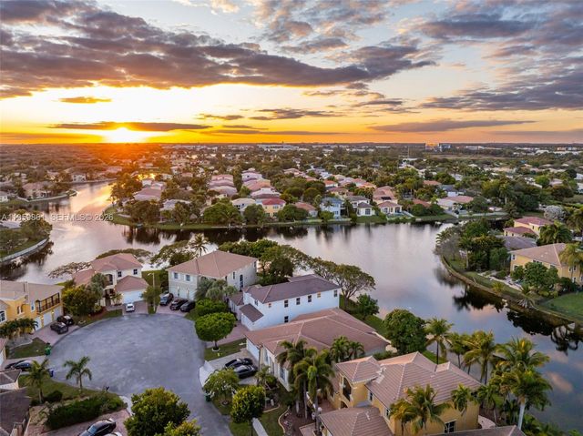 13229 SW 28th St, Miramar, FL 33027