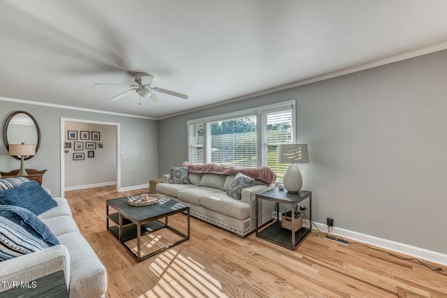 2208 Wyndale Road, Johnson City, TN 37604