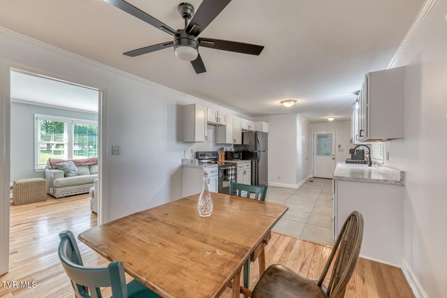 2208 Wyndale Road, Johnson City, TN 37604