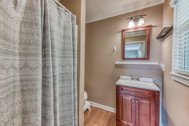 2208 Wyndale Road, Johnson City, TN 37604