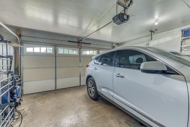 2208 Wyndale Road, Johnson City, TN 37604