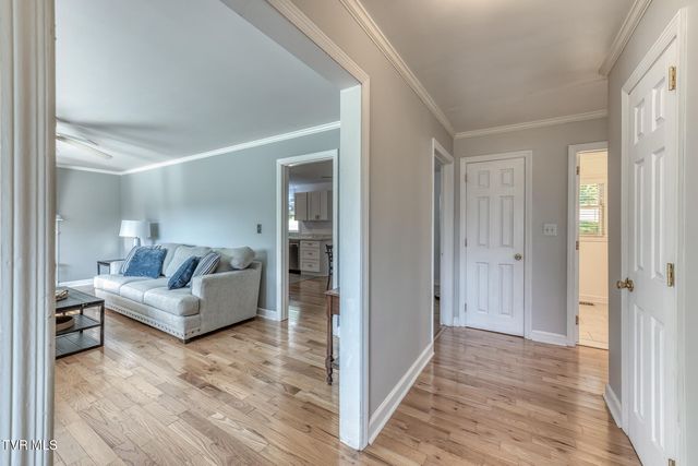 2208 Wyndale Road, Johnson City, TN 37604