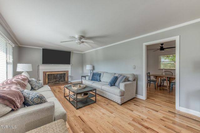 2208 Wyndale Road, Johnson City, TN 37604