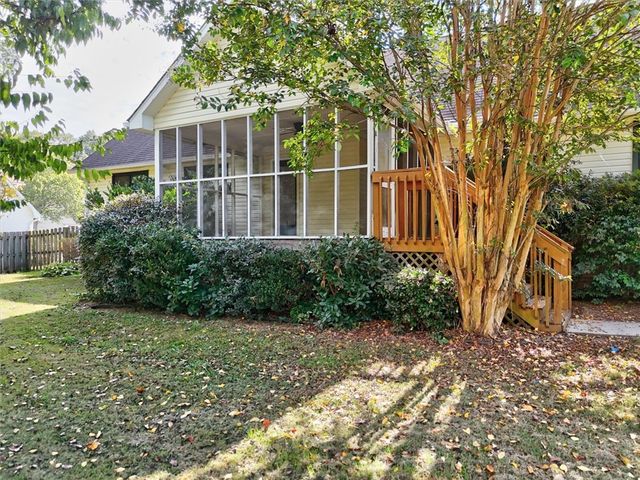 6 W Fairgate Court, Simpsonville, SC 29680