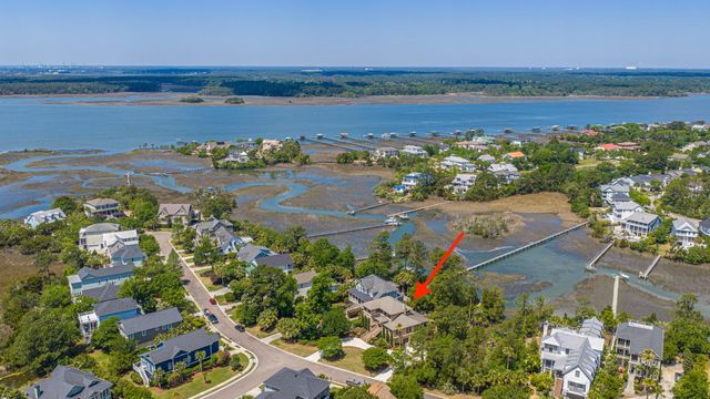1937 N Creek Drive, Mount Pleasant, SC 29466