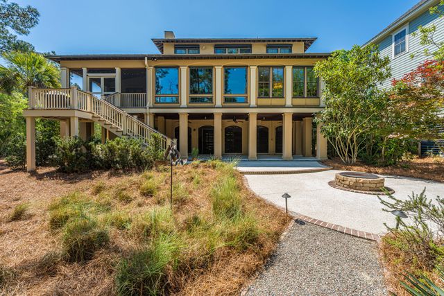 1937 N Creek Drive, Mount Pleasant, SC 29466
