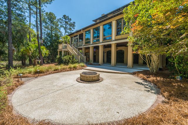 1937 N Creek Drive, Mount Pleasant, SC 29466