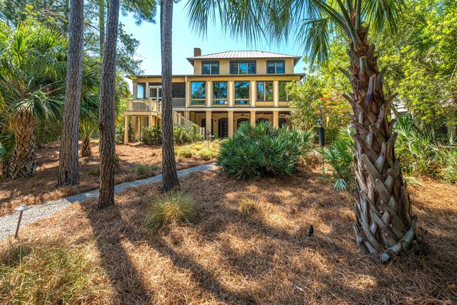 1937 N Creek Drive, Mount Pleasant, SC 29466