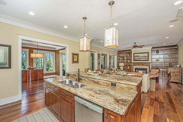 1937 N Creek Drive, Mount Pleasant, SC 29466