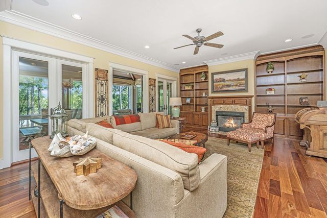 1937 N Creek Drive, Mount Pleasant, SC 29466