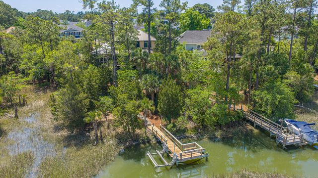 1937 N Creek Drive, Mount Pleasant, SC 29466