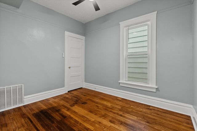 820 E 89th Place, Chicago, IL 60619