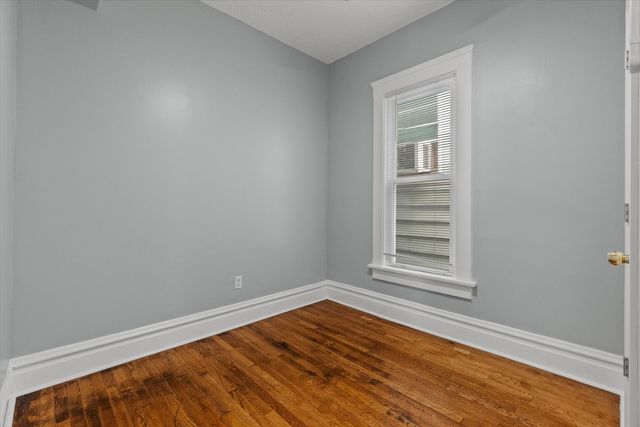 820 E 89th Place, Chicago, IL 60619