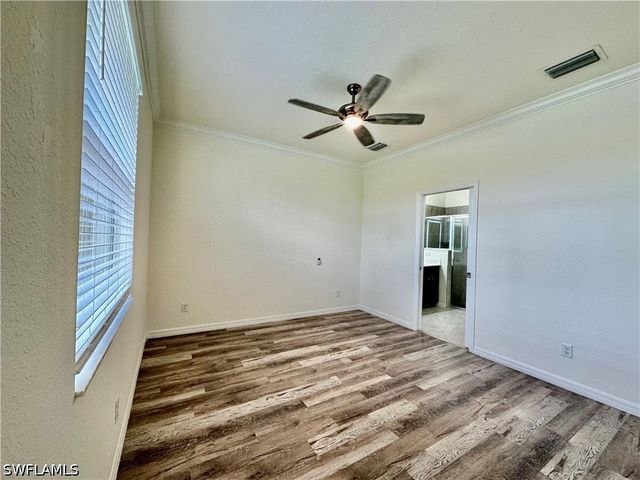 1823 Alameda DR, Naples, FL 34120