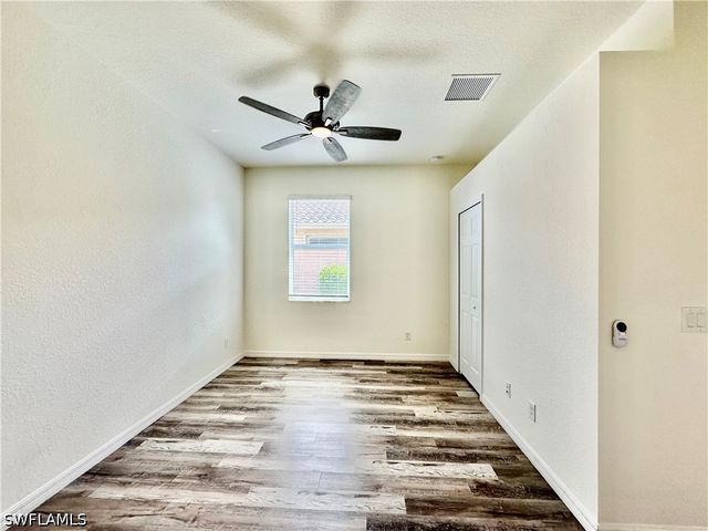 1823 Alameda DR, Naples, FL 34120