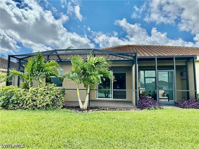 1823 Alameda DR, Naples, FL 34120