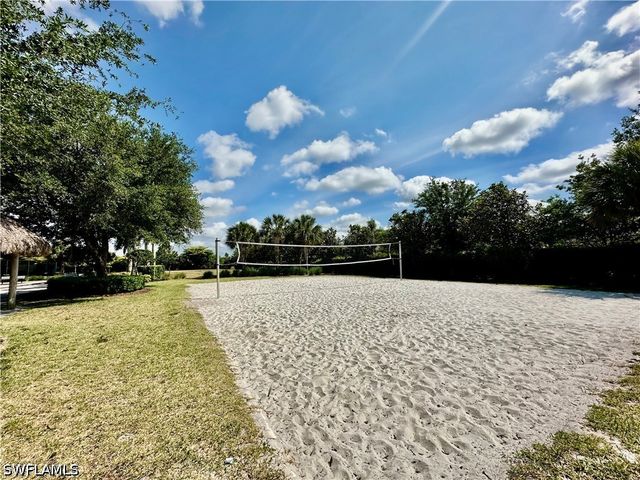 1823 Alameda DR, Naples, FL 34120