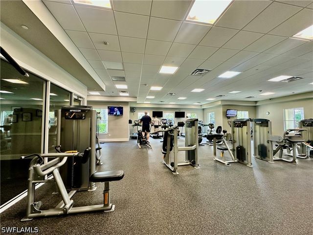 1823 Alameda DR, Naples, FL 34120