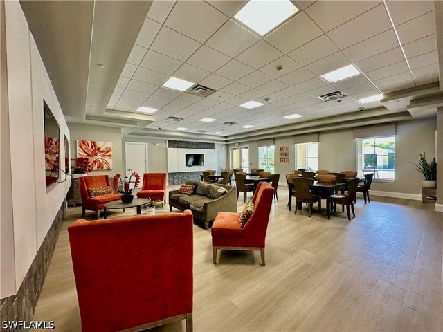 1823 Alameda DR, Naples, FL 34120