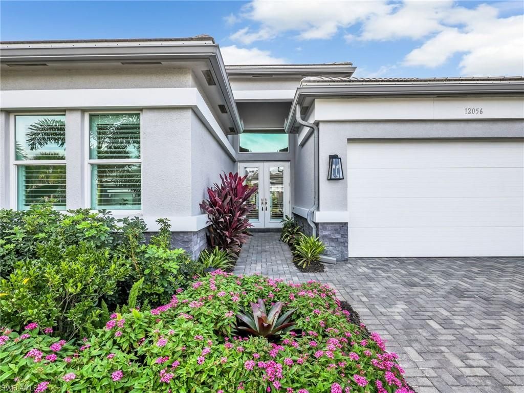 12056 Oleander AVE, NAPLES, FL 34120 — photo 2