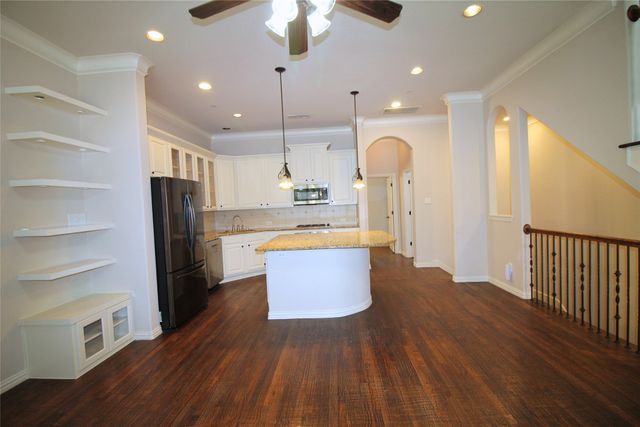 528 Tuscan Drive, Irving, TX 75039