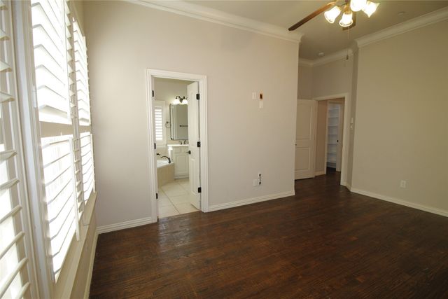 528 Tuscan Drive, Irving, TX 75039